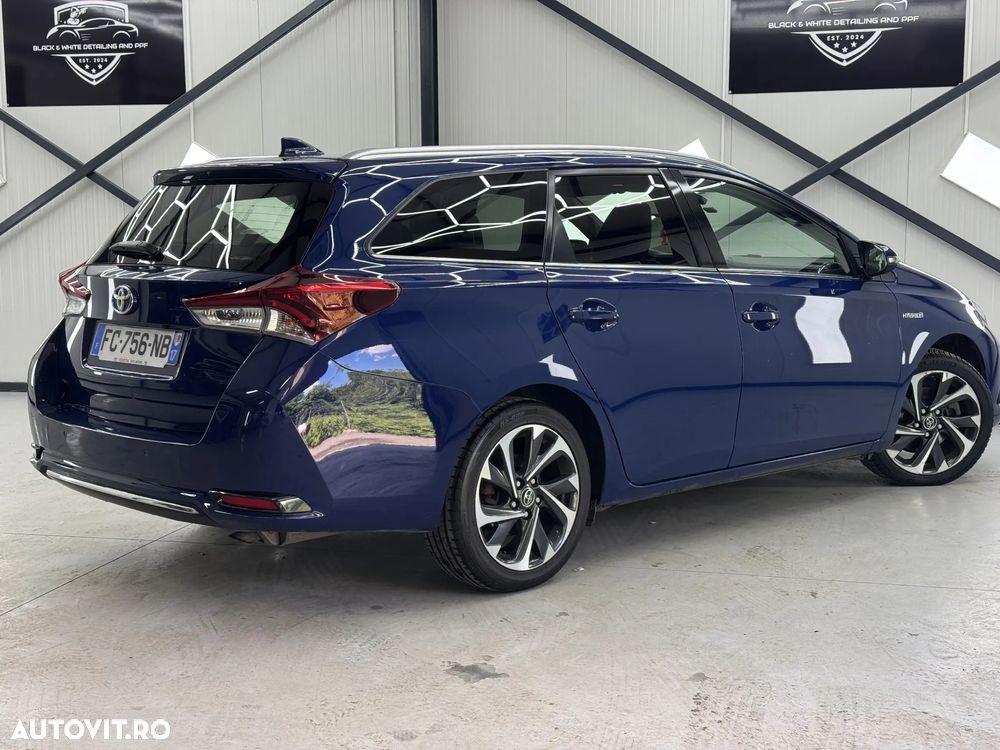 Toyota Auris - 7