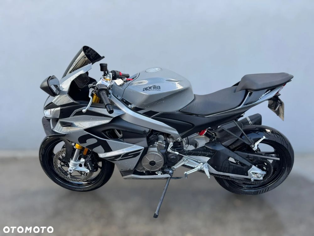 Aprilia Tuono - 5