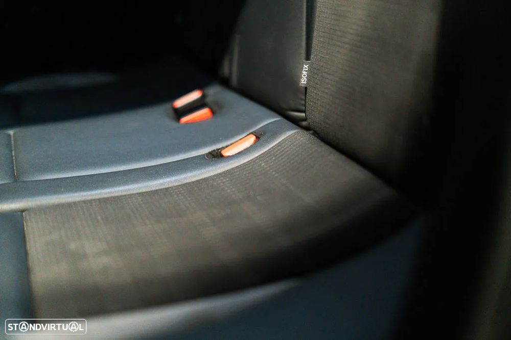 Peugeot 2008 1.2 PureTech Allure - 41