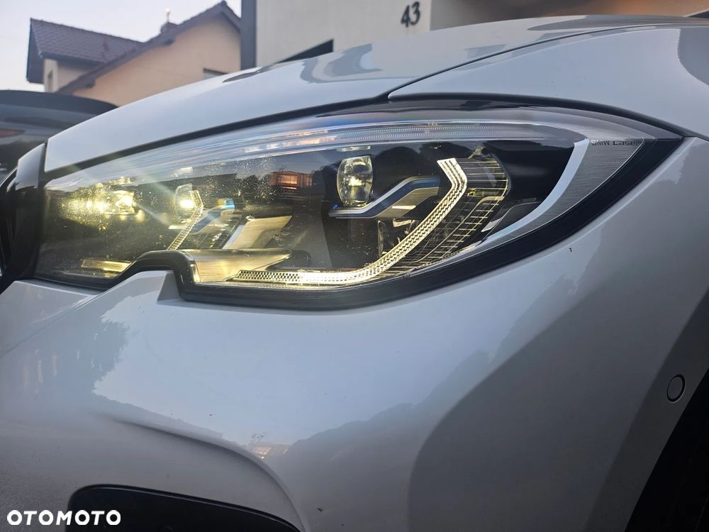 BMW Seria 3 330i xDrive M Sport sport - 22
