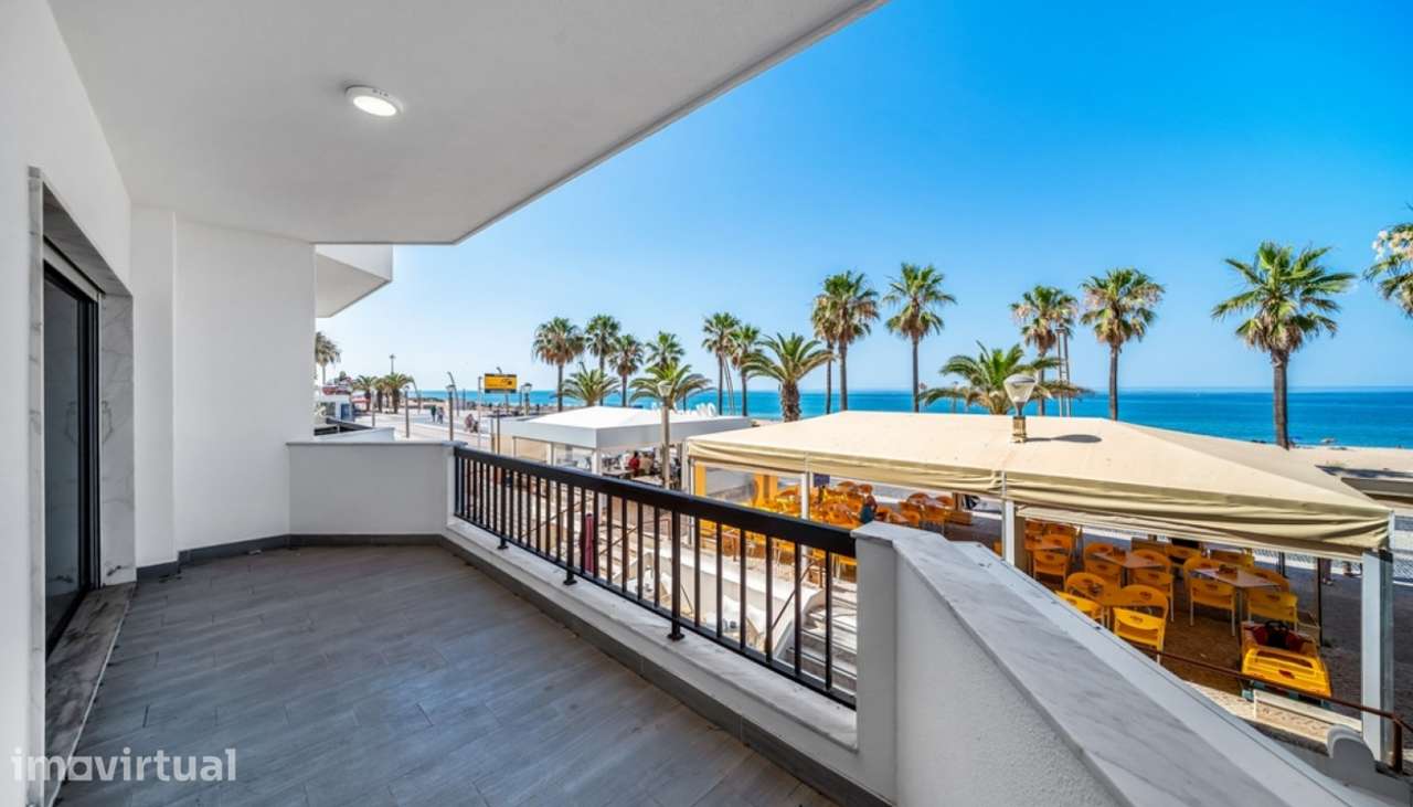 Apartamento T3, frente mar, à venda em Quarteira, Algarve - Grande imagem: 2/25