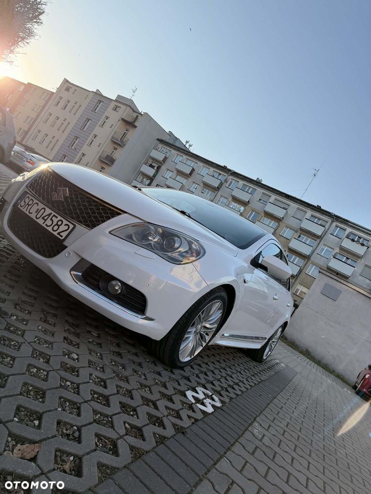 Suzuki Kizashi 2.4 Sport - 6