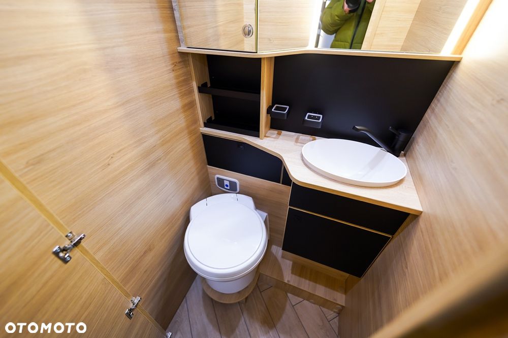 Ford Chausson 797 Titanium Line - 26
