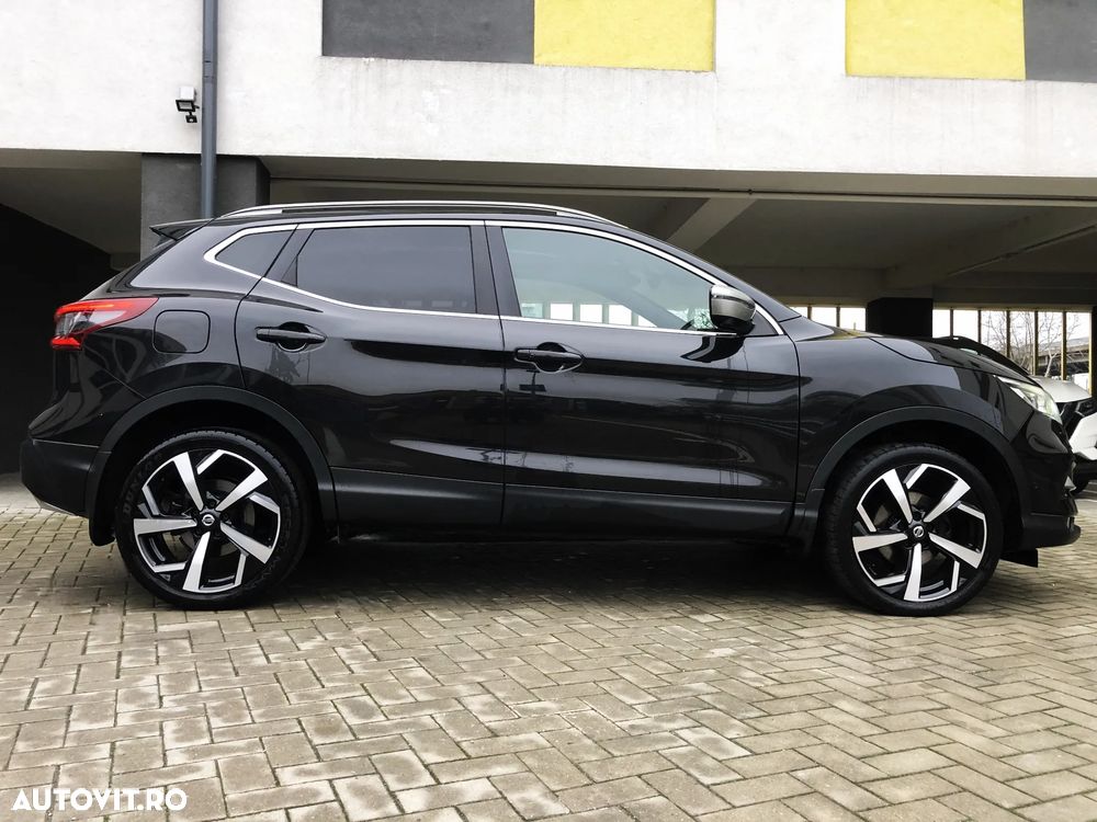 Nissan Qashqai 1.5 DCI TEKNA+ - 25