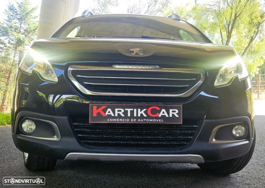 Peugeot 2008 1.2 PureTech Allure - 5