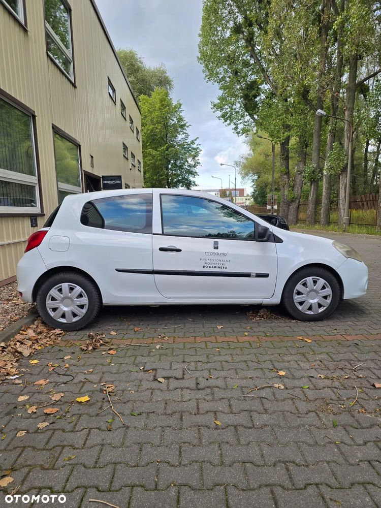 Renault Clio 1.5 dCi Alize - 18