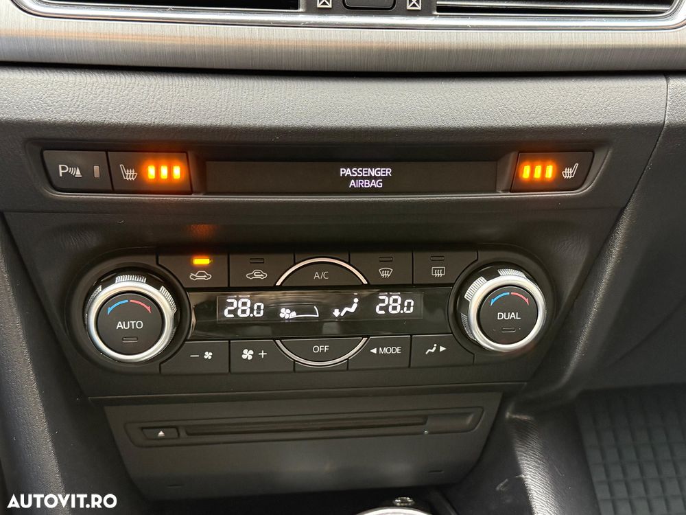 Mazda 3 SKYACTIV-G 120 Exclusive-Line - 35