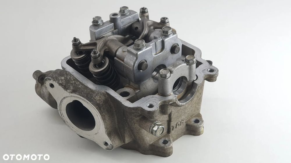 GLOWICA ZAWORY DZWIGIENKA    TGB BLADE 550 - 8