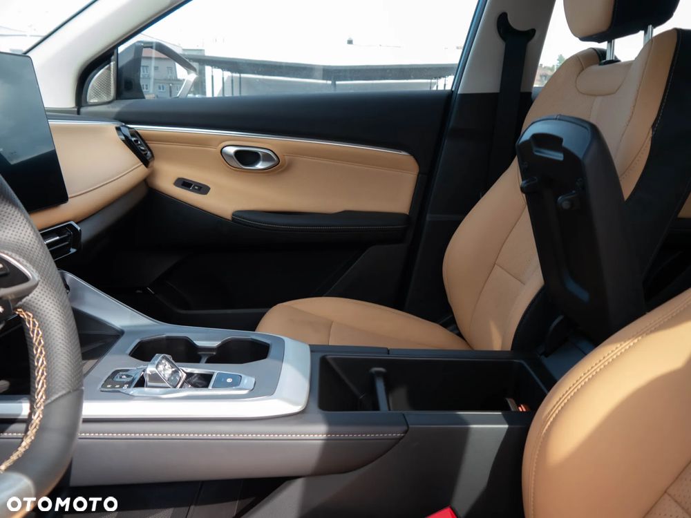 GAC Emzoom 1.5T Luxury DCT - 13