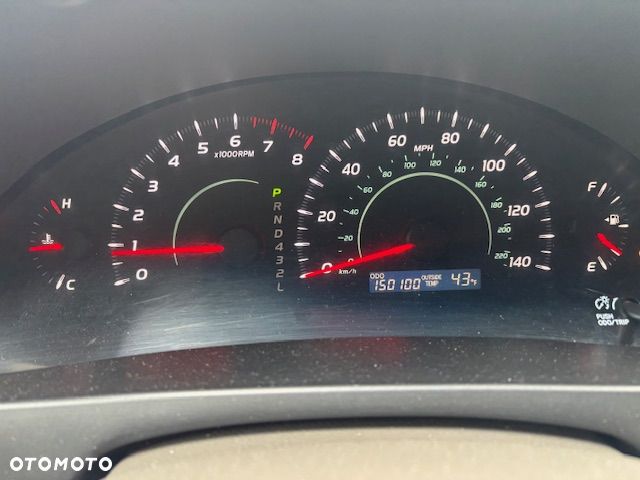 Toyota Camry - 2