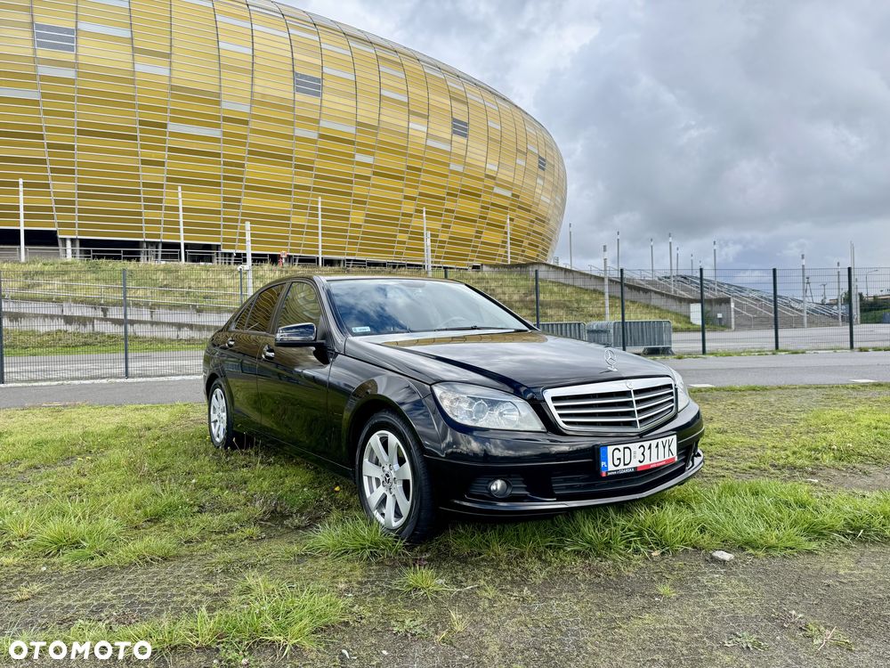 Mercedes-Benz C-Class 2009 photo 4