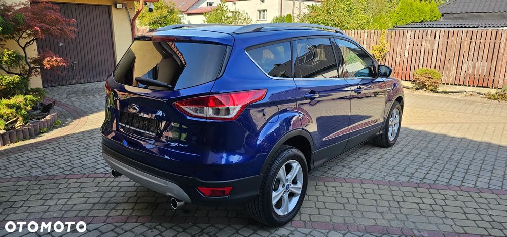 Ford Kuga - 4