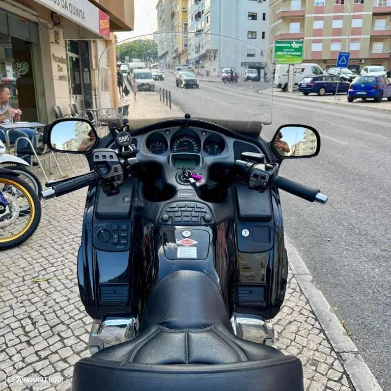 Honda Goldwing 1800 - 27
