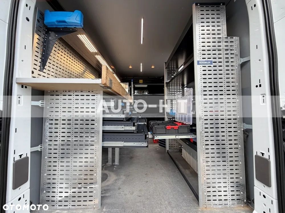 Ford Transit - 17