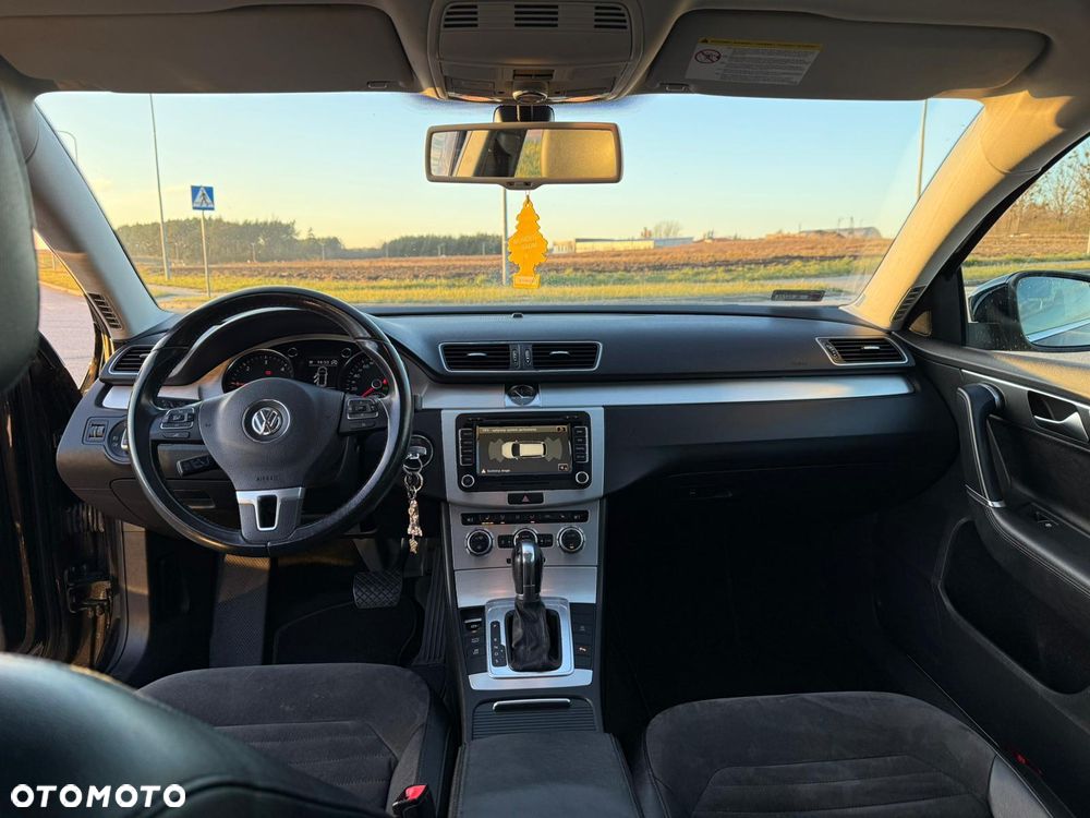Volkswagen Passat 2.0 TDI Highline DSG - 7