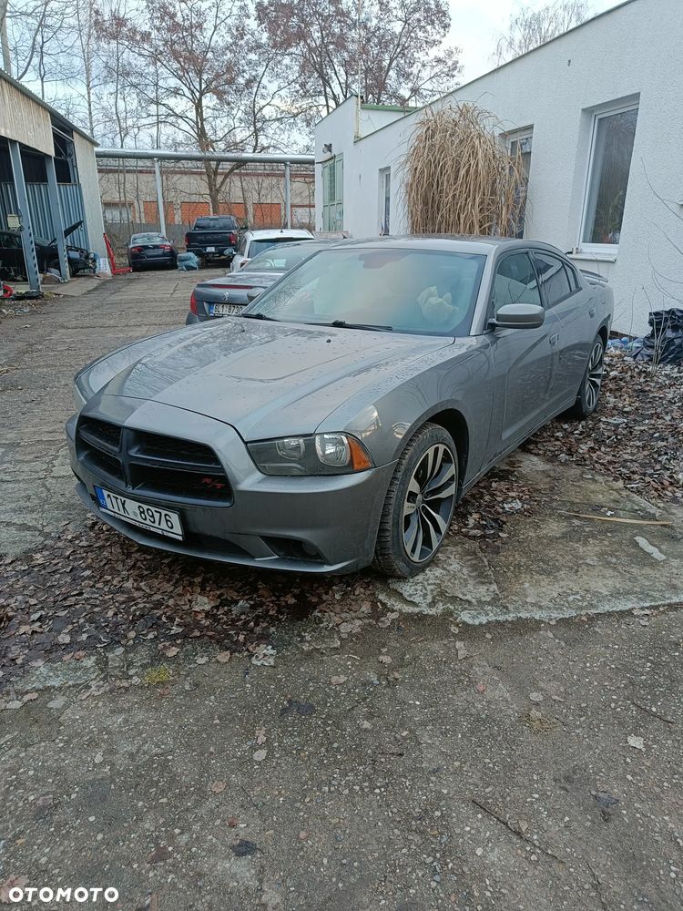Dodge Charger - 1