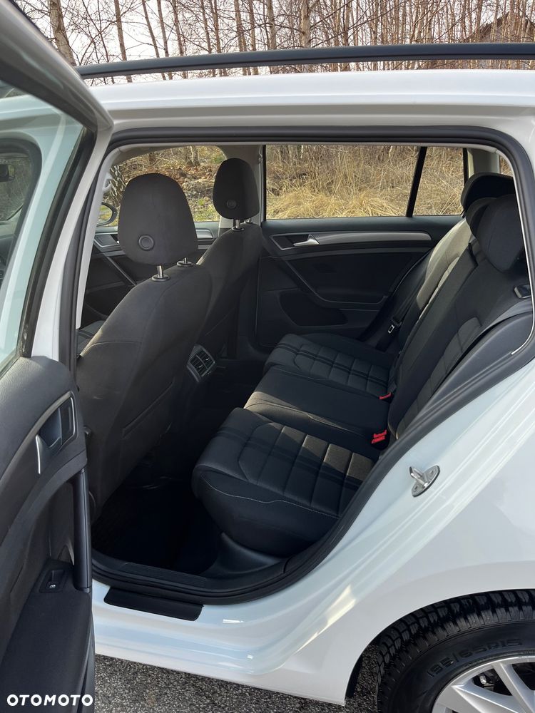 Volkswagen Golf 1.2 TSI BMT Start - 12