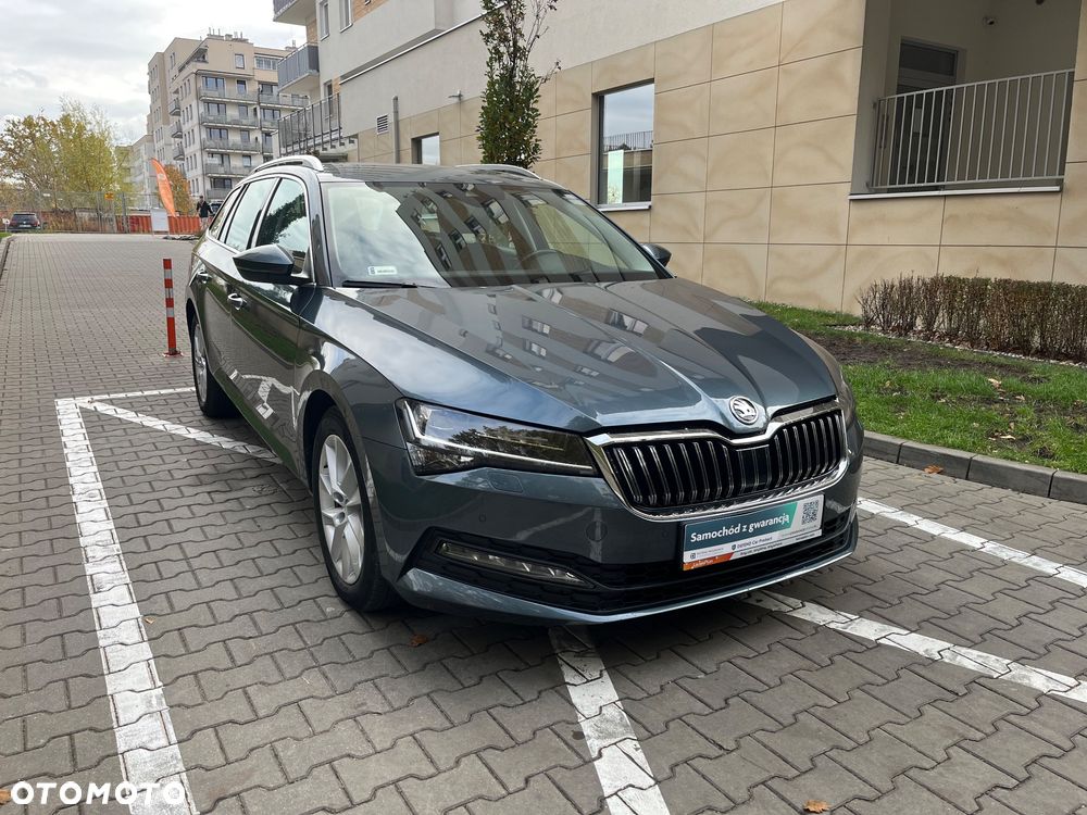 Skoda Superb 2.0 TDI SCR Ambition DSG - 2