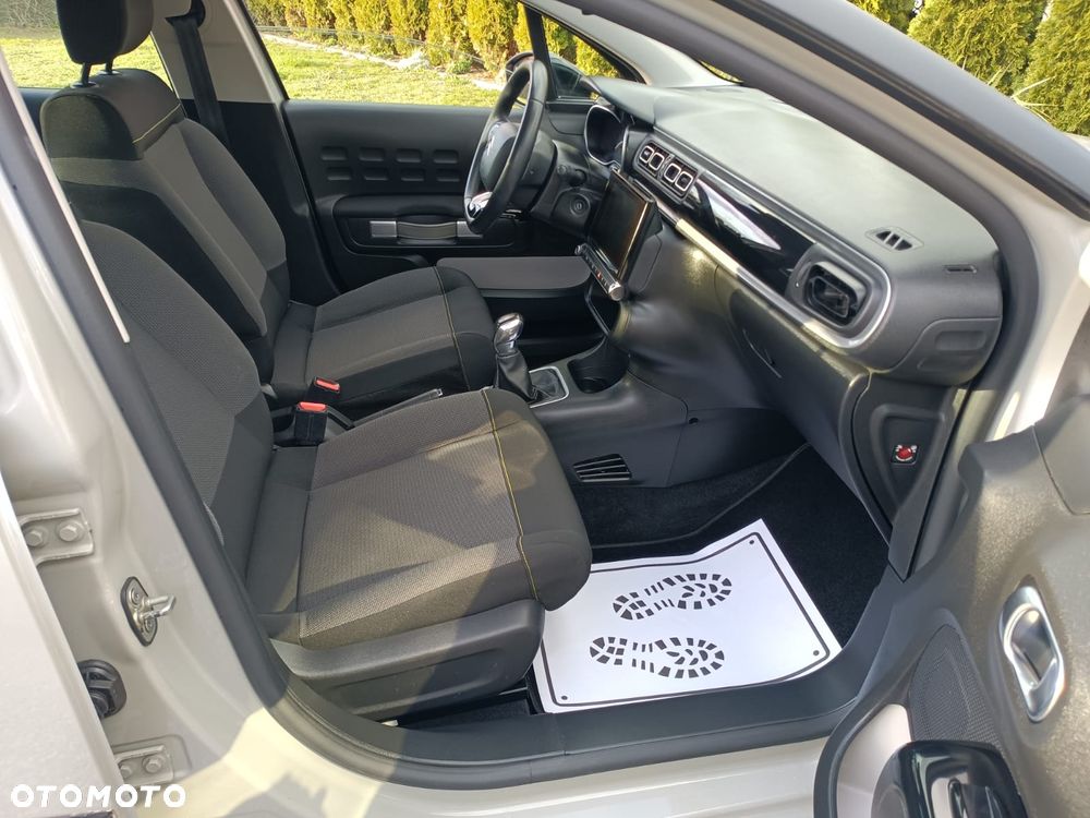 Citroën C3 1.2 PureTech Elle S&S - 28