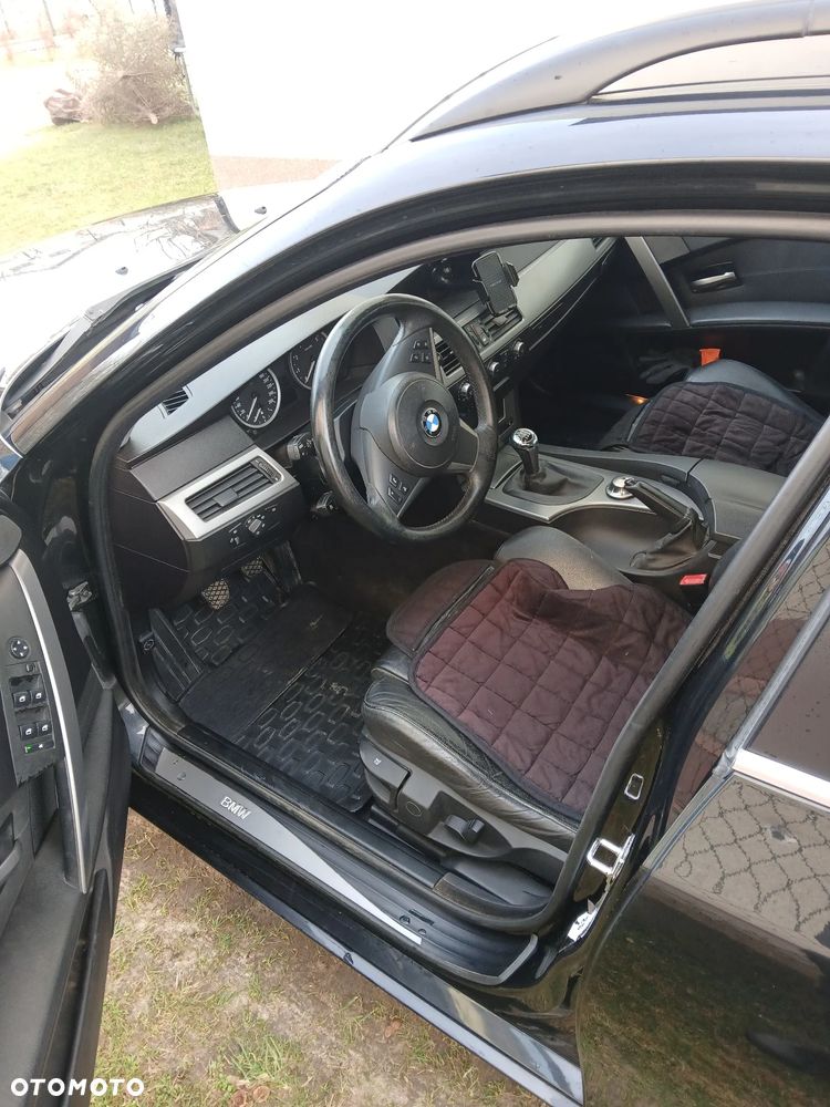 BMW Seria 5 530i - 24