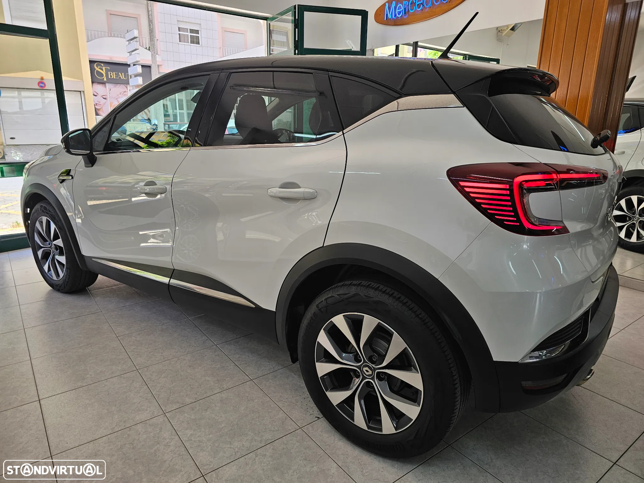 Renault Captur 1.0 TCe Intens - 41