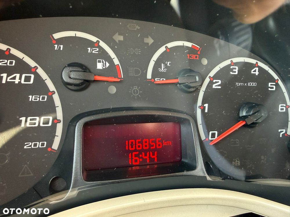 Ford KA 1.2 Titanium - 9