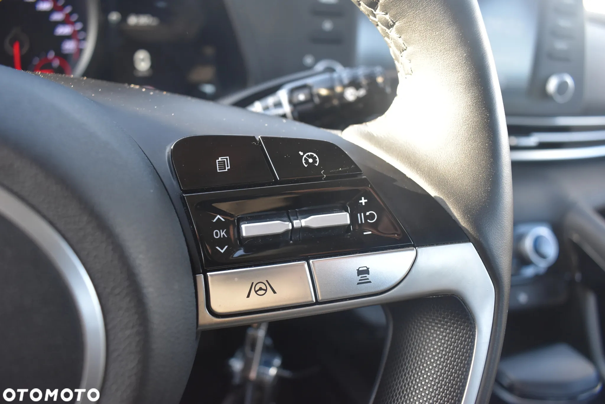 Hyundai Elantra 1.6 Smart CVT - 25