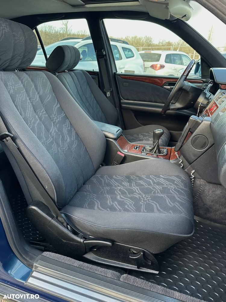 Mercedes-Benz E 200 CDI Elegance - 12