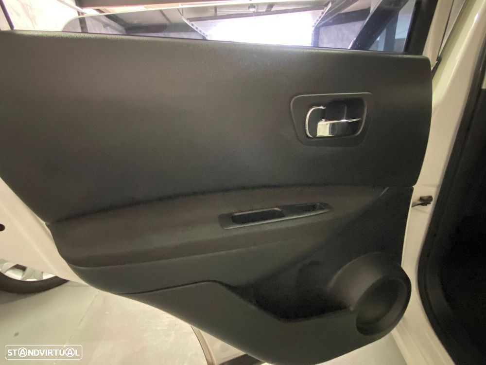 Nissan Qashqai 1.5 dCi ECO Acenta+N.Connect - 18