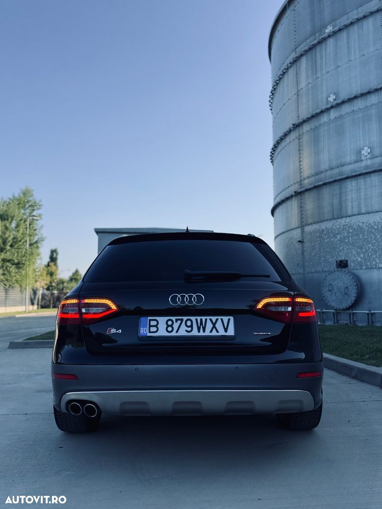 Audi A4 Avant 2.0 40 TDI quattro S tronic S Line - 5