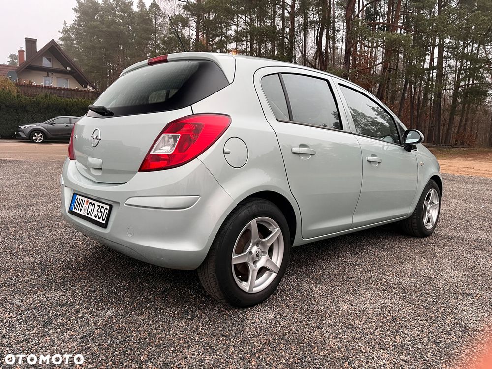 Opel Corsa - 9