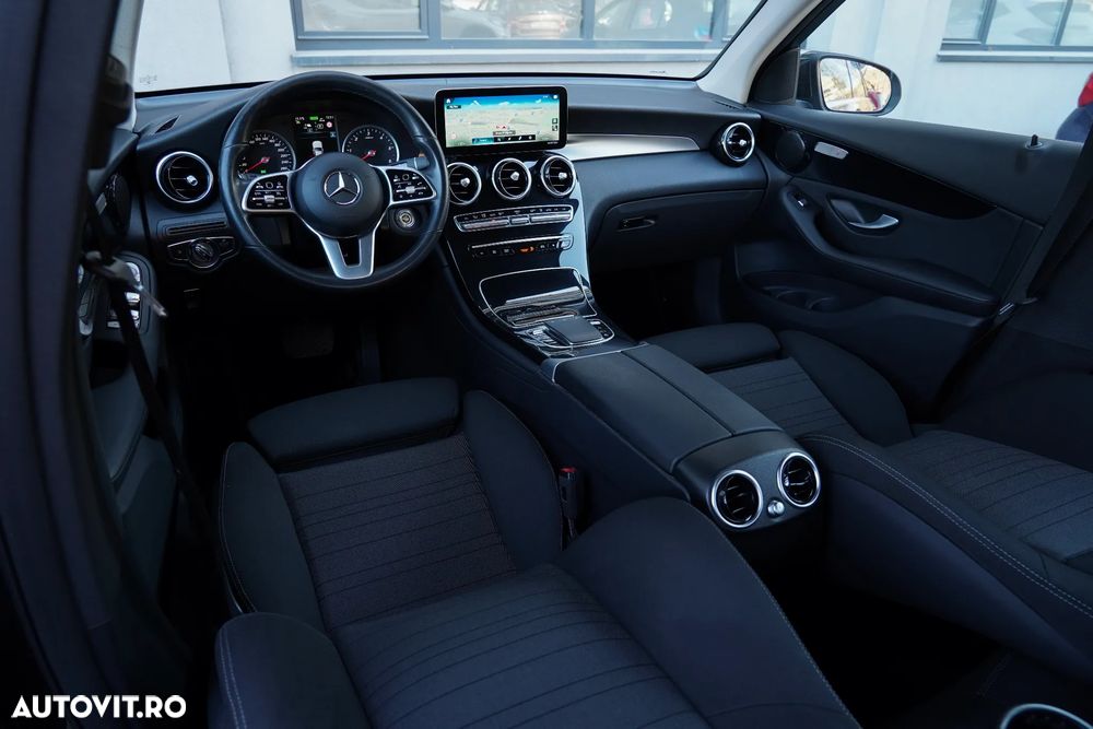 Mercedes-Benz GLC 300 de 4Matic 9G-TRONIC - 6