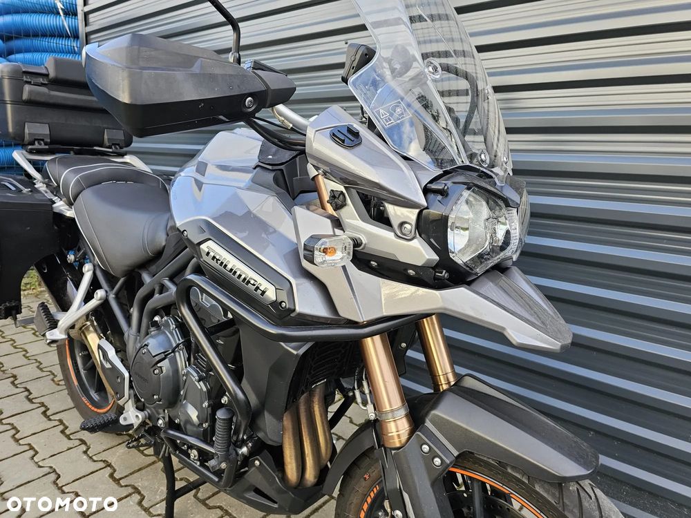 Triumph Tiger - 7