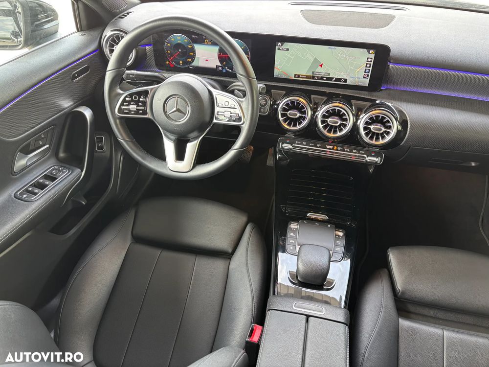 Mercedes-Benz A 180 d 7G-DCT - 5