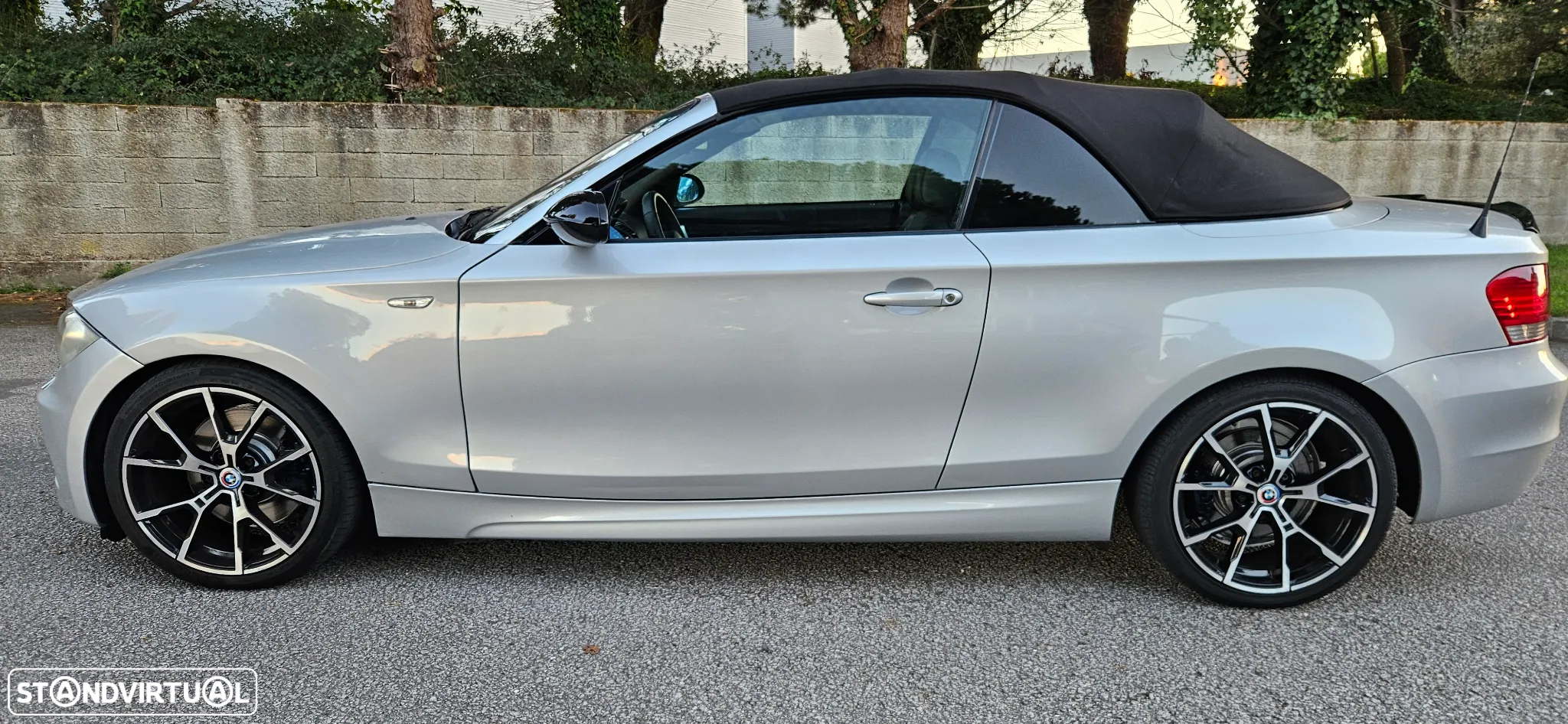 BMW 123 d Cabrio - 9