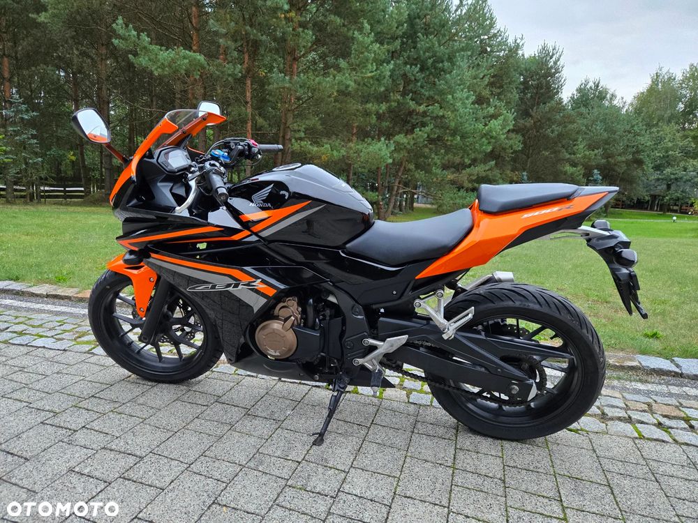 Honda CBR - 16