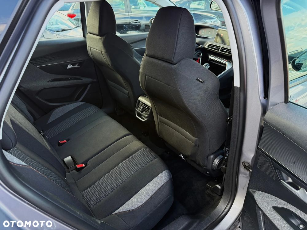 Peugeot 3008 PureTech 130 Stop & Start Active - 11