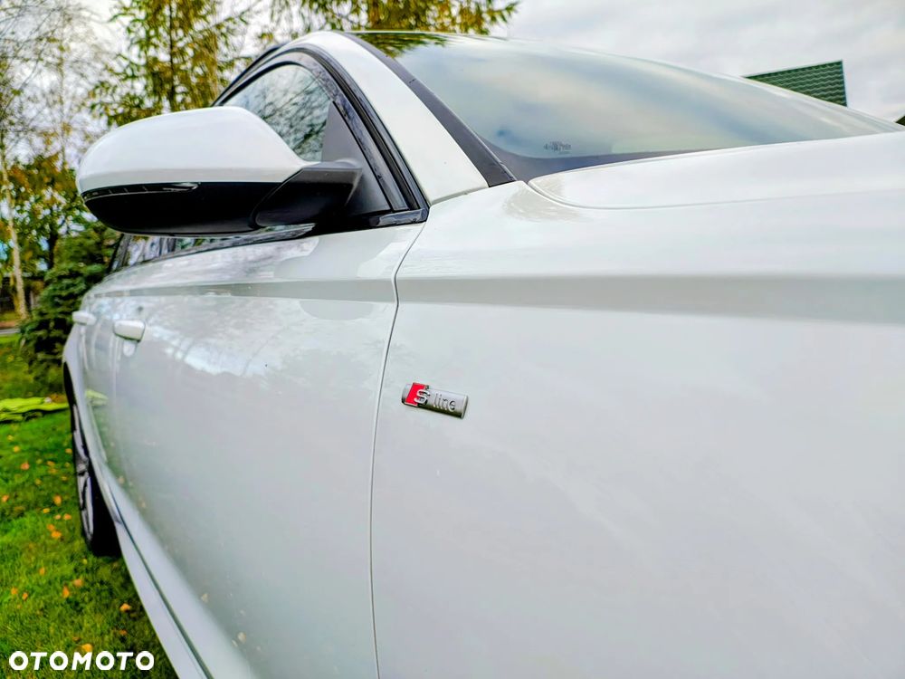 Audi A6 Avant 2.0 TDI ultra S tronic - 14