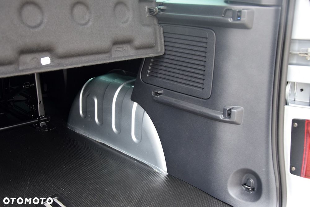 Renault Trafic - 15