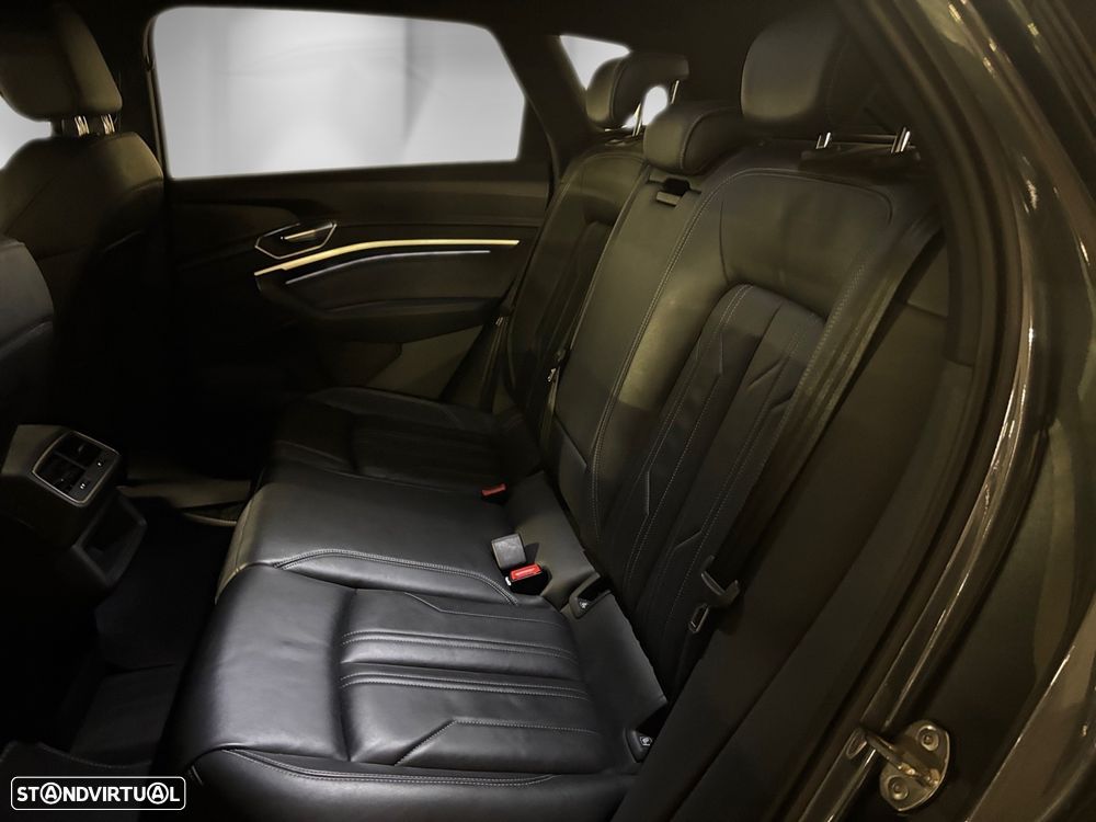 Audi e-tron 55 quattro Advanced - 6