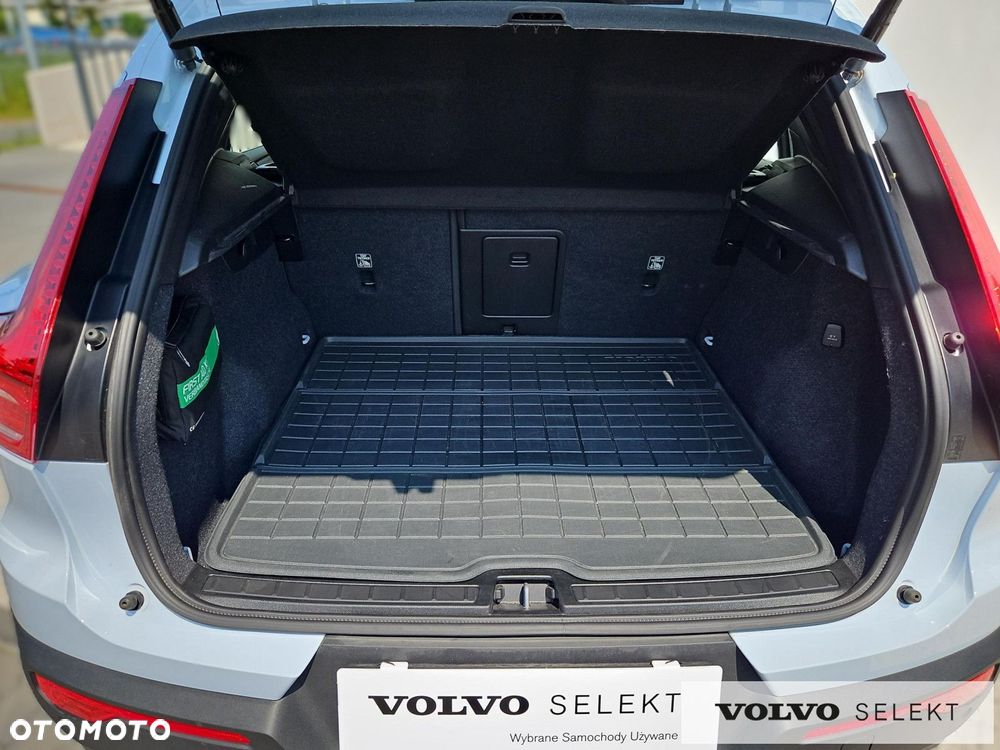 Volvo XC 40 - 30