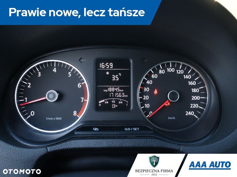 Volkswagen Polo - 13