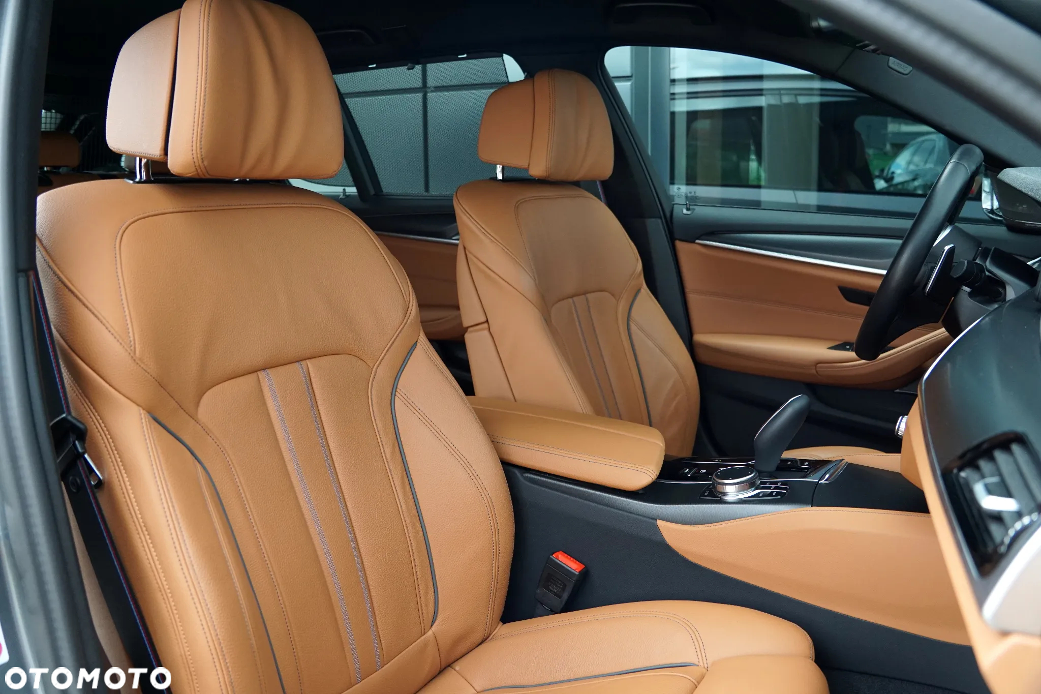 BMW Seria 5 530i xDrive - 30