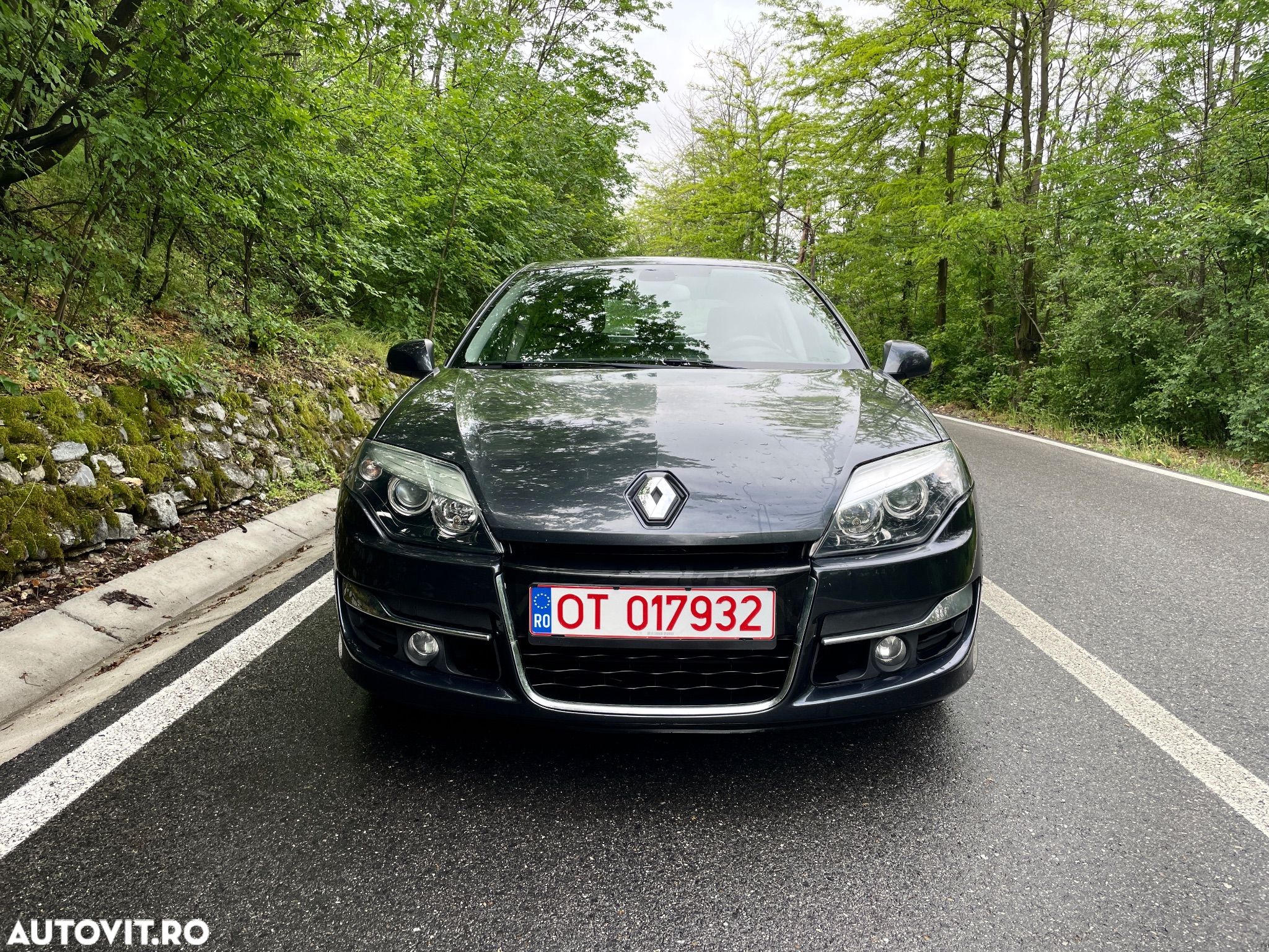 Renault Laguna - 1