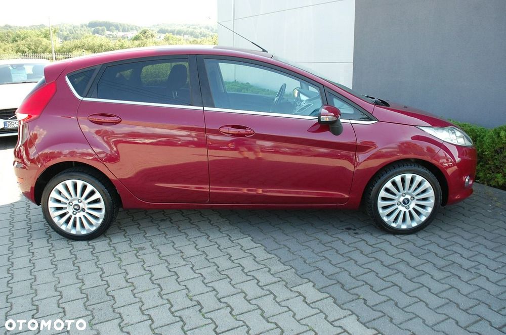 Ford Fiesta - 16