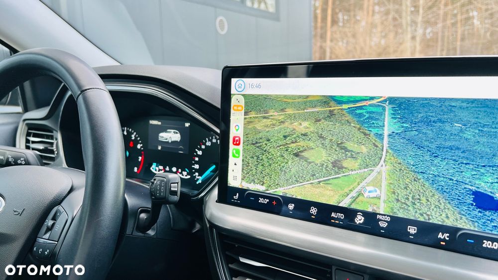 Ford Focus 1.0 EcoBoost Trend Edition - 9