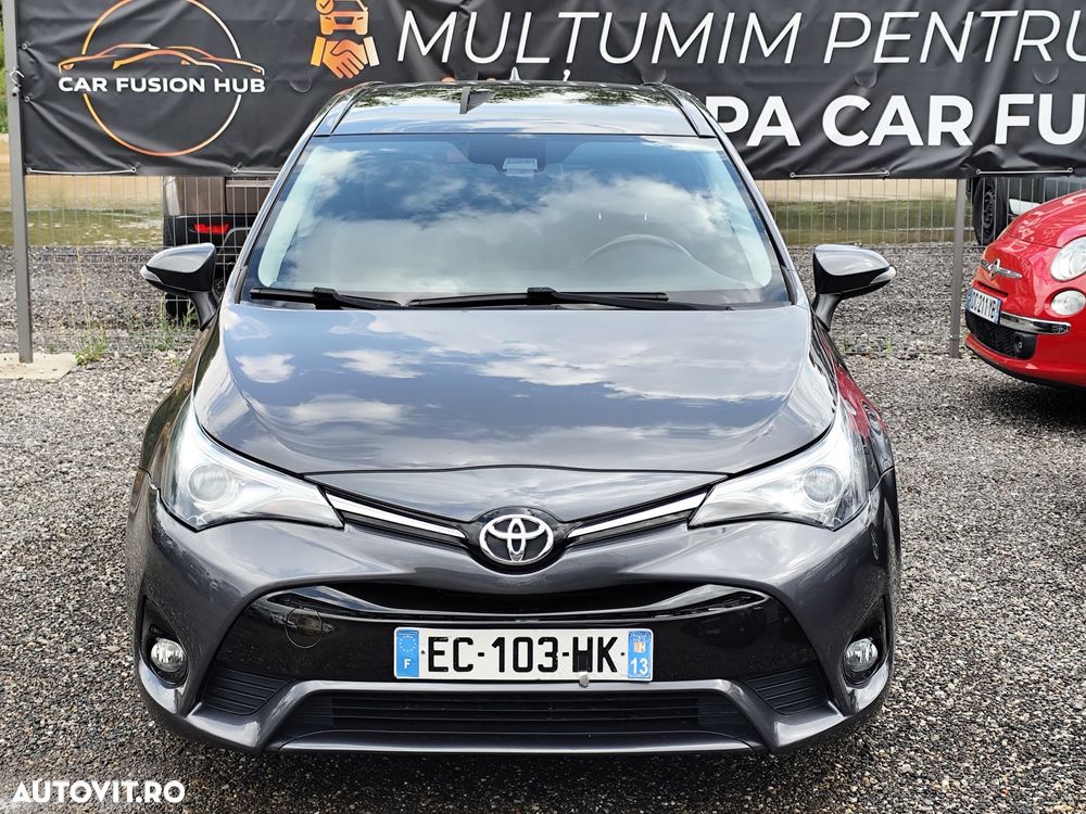 Toyota Avensis 2.0 D-4D Executive - 12
