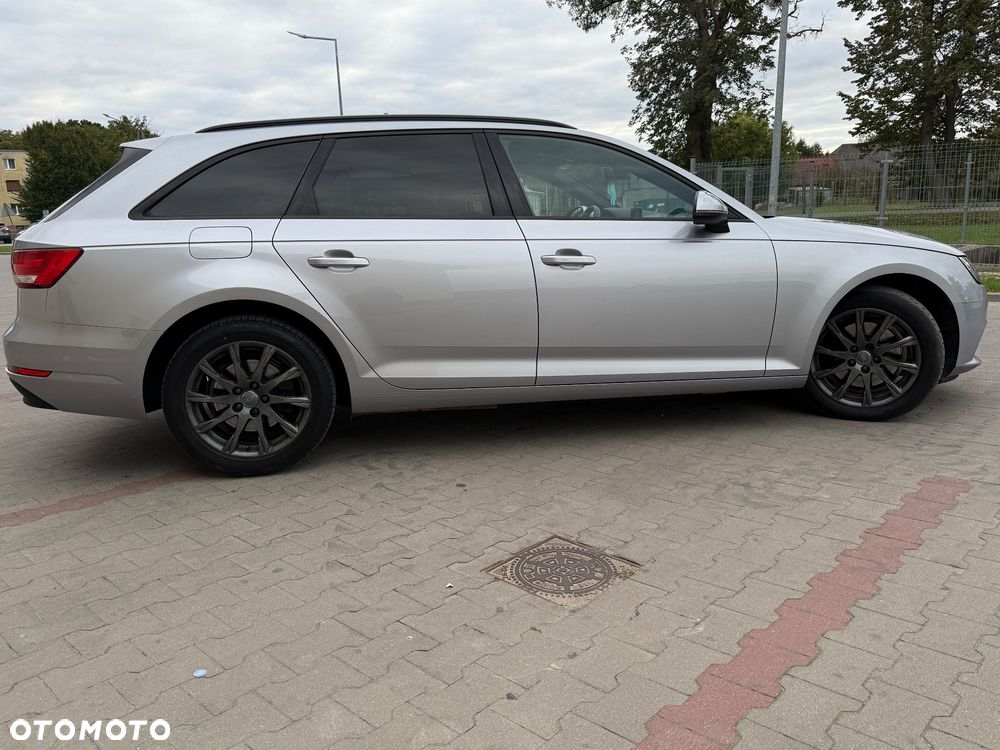 Audi A4 Avant 2.0 TDI S tronic - 16