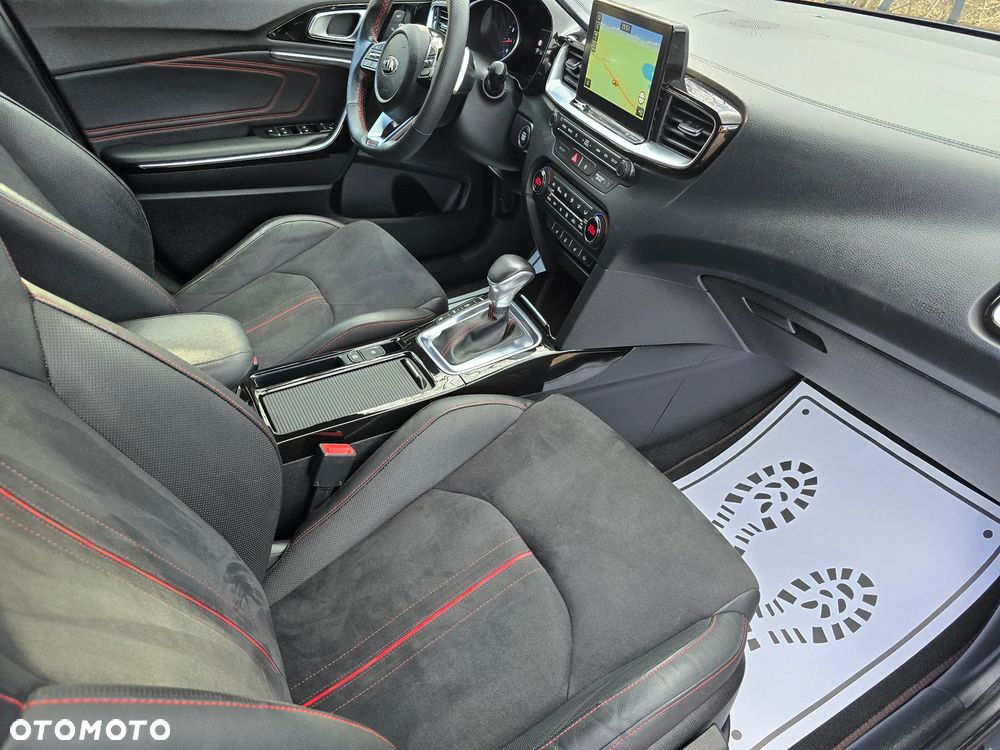 Kia ProCeed 1.6 T-GDI DCT7 OPF GT - 23