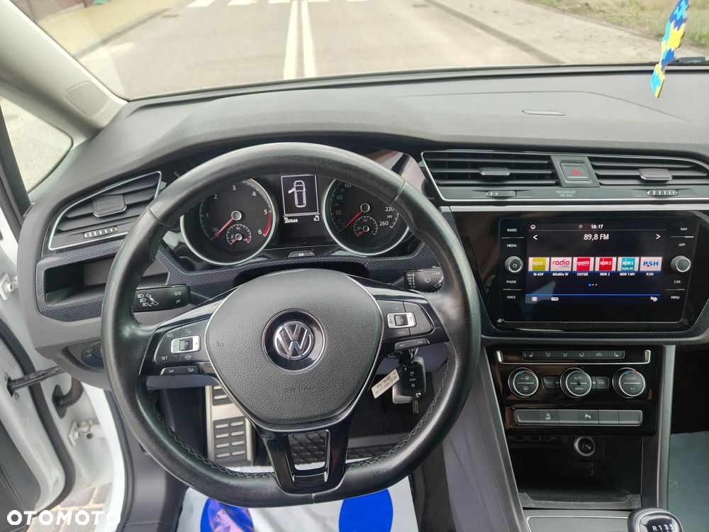Volkswagen Touran 2.0 TDI SCR UNITED - 33